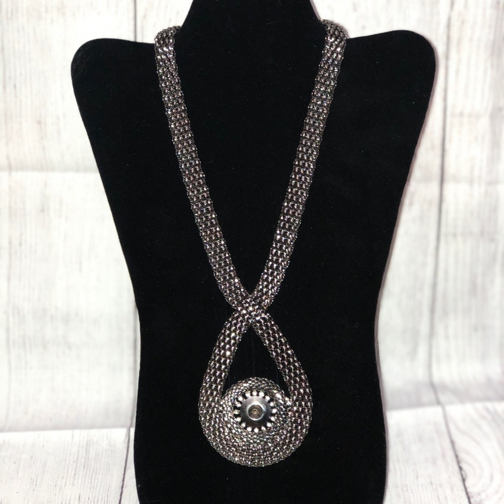 beautiful Big dark silver necklace
